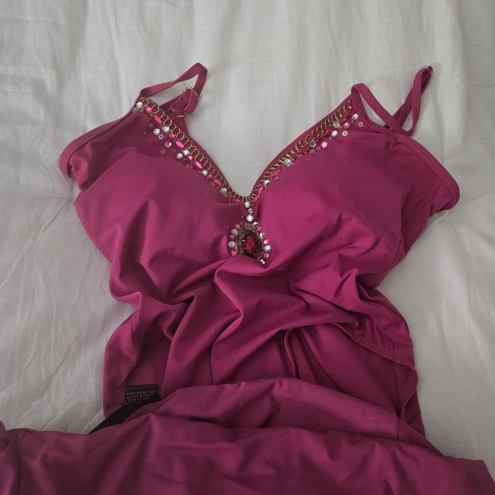 Newport News Pink Embellished V-Neck Bathing Suit. Size 12